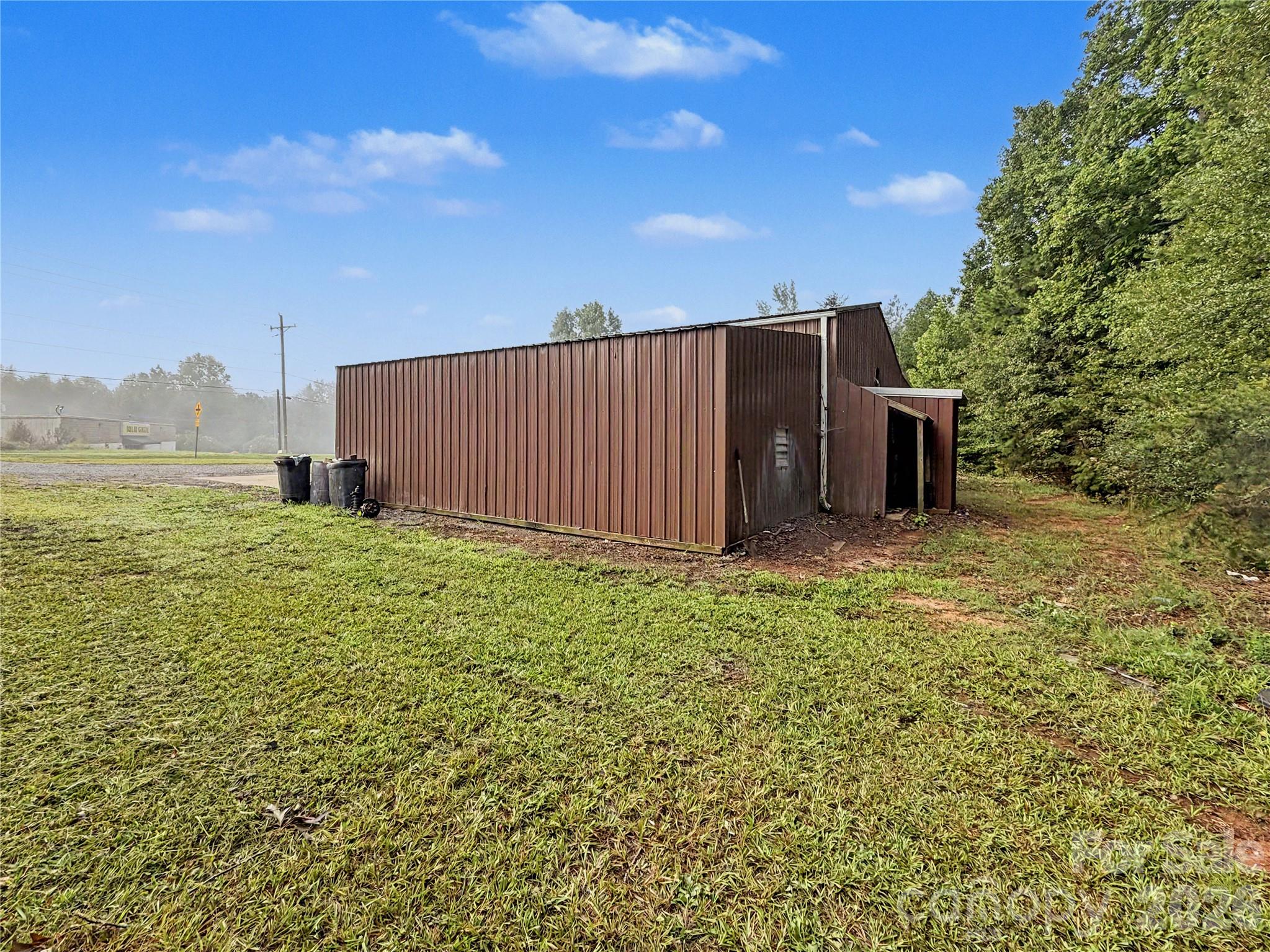 2330 Oakland Road Property Photo 21