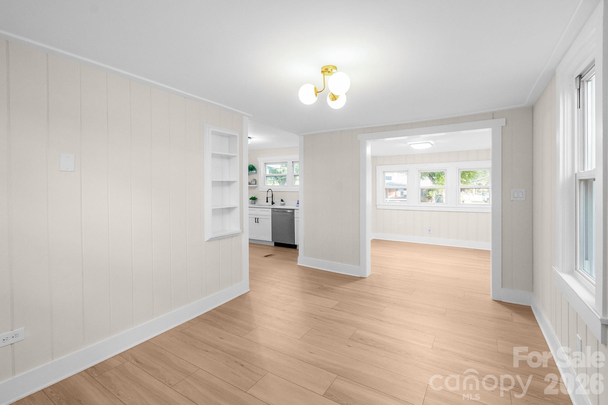 1356 Eastside Avenue Property Photo 28