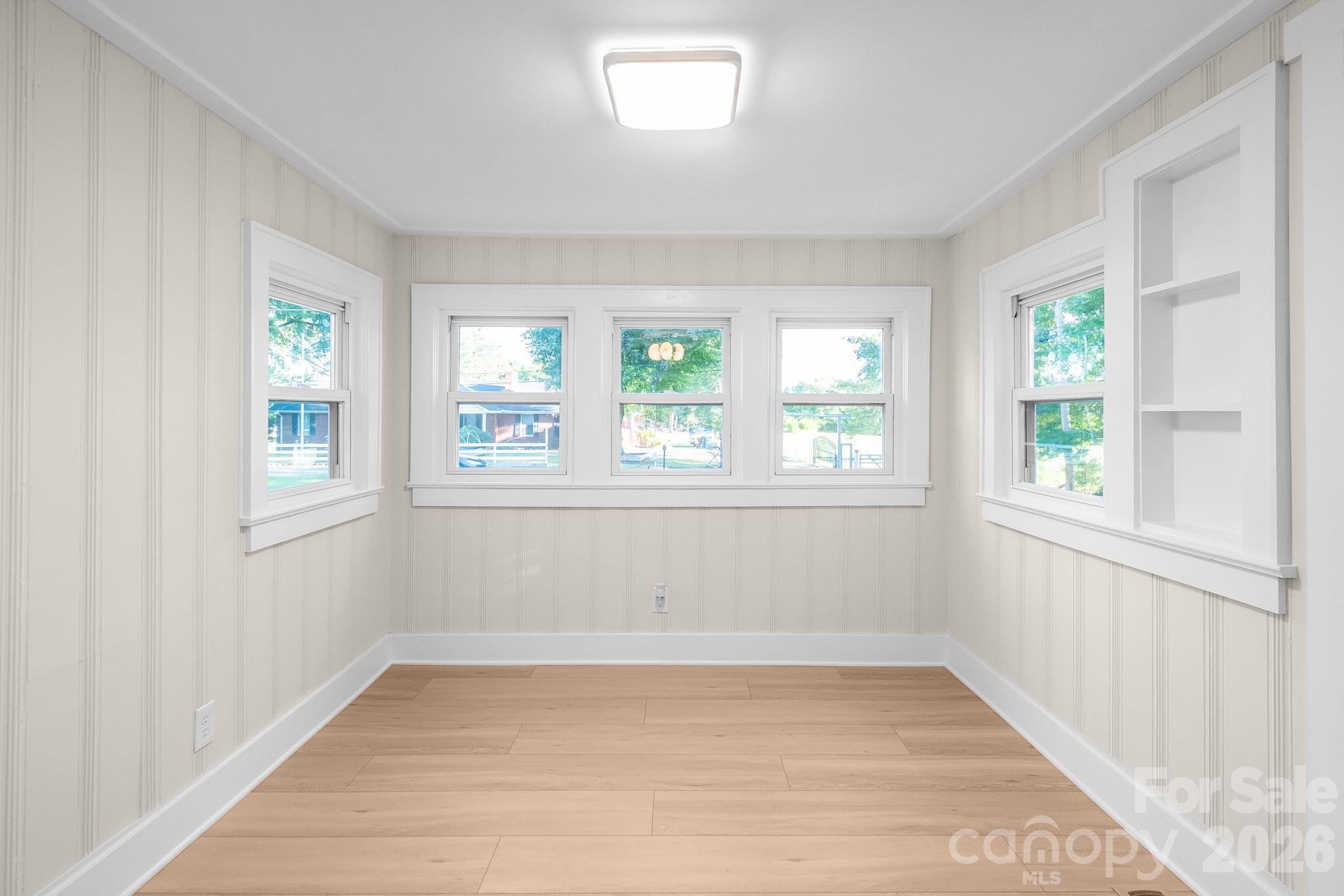 1356 Eastside Avenue Property Photo 29