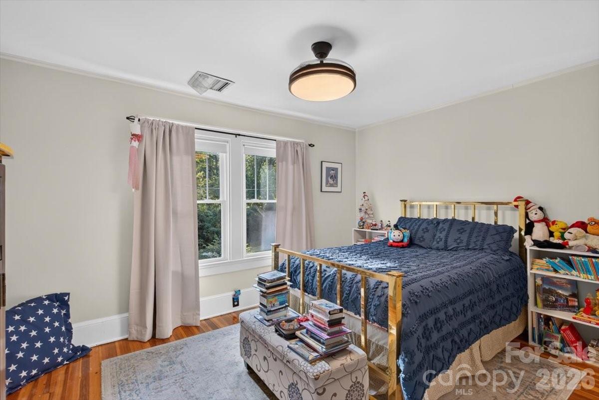 1035 S Belvedere Avenue Property Photo 35