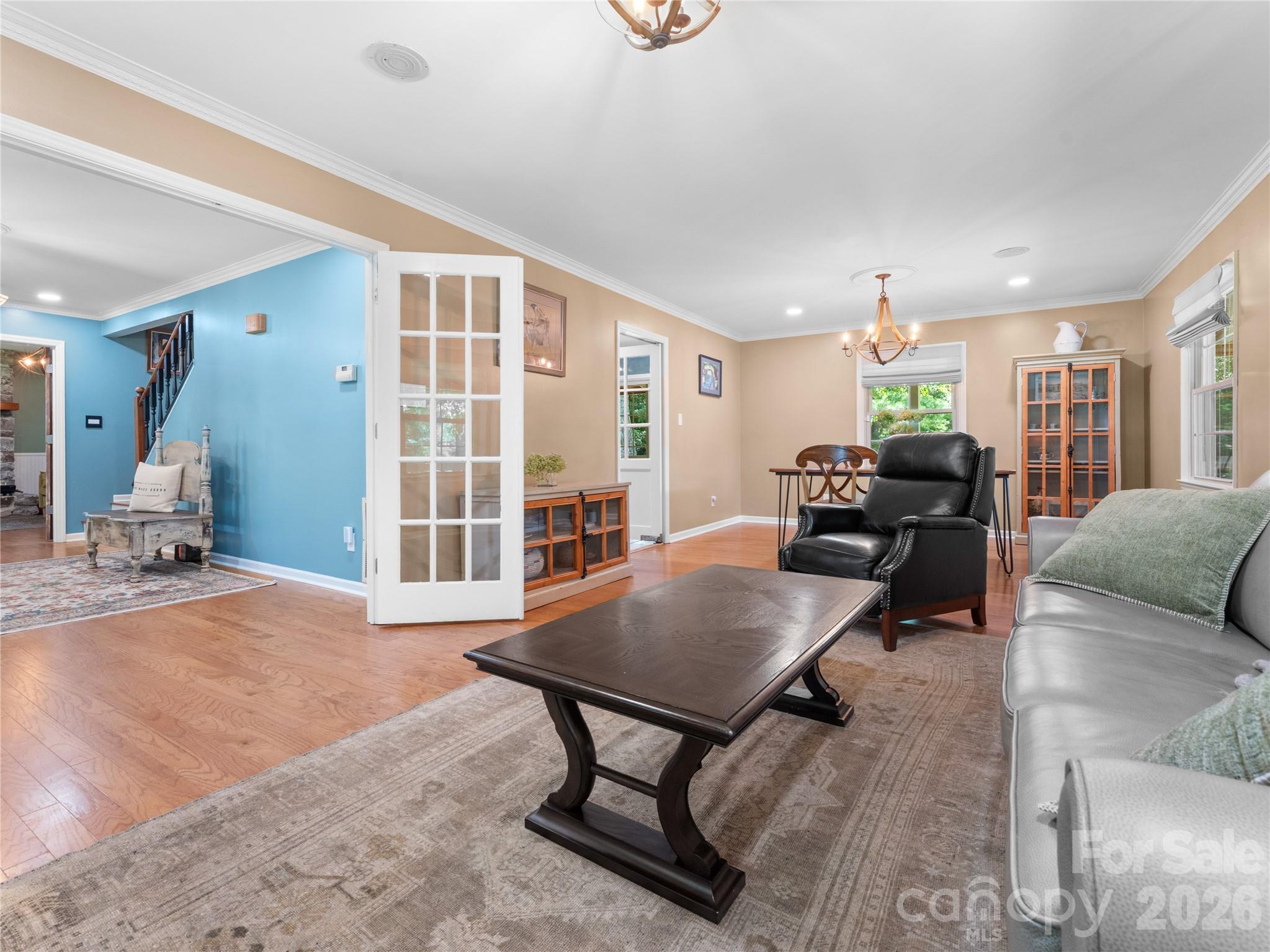 121 Churchill Downs Drive Property Photo 8