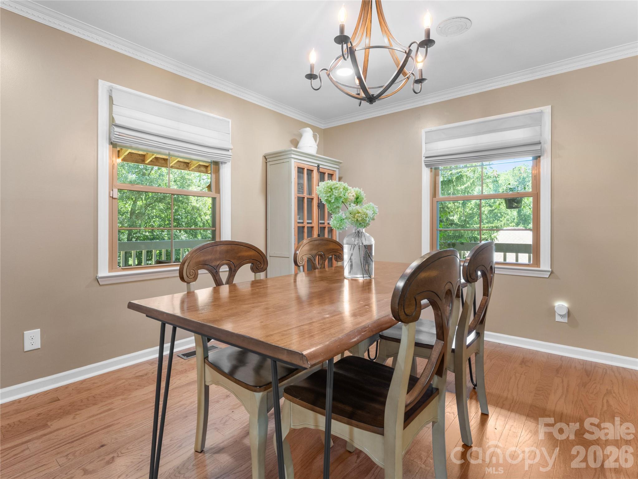 121 Churchill Downs Drive Property Photo 11