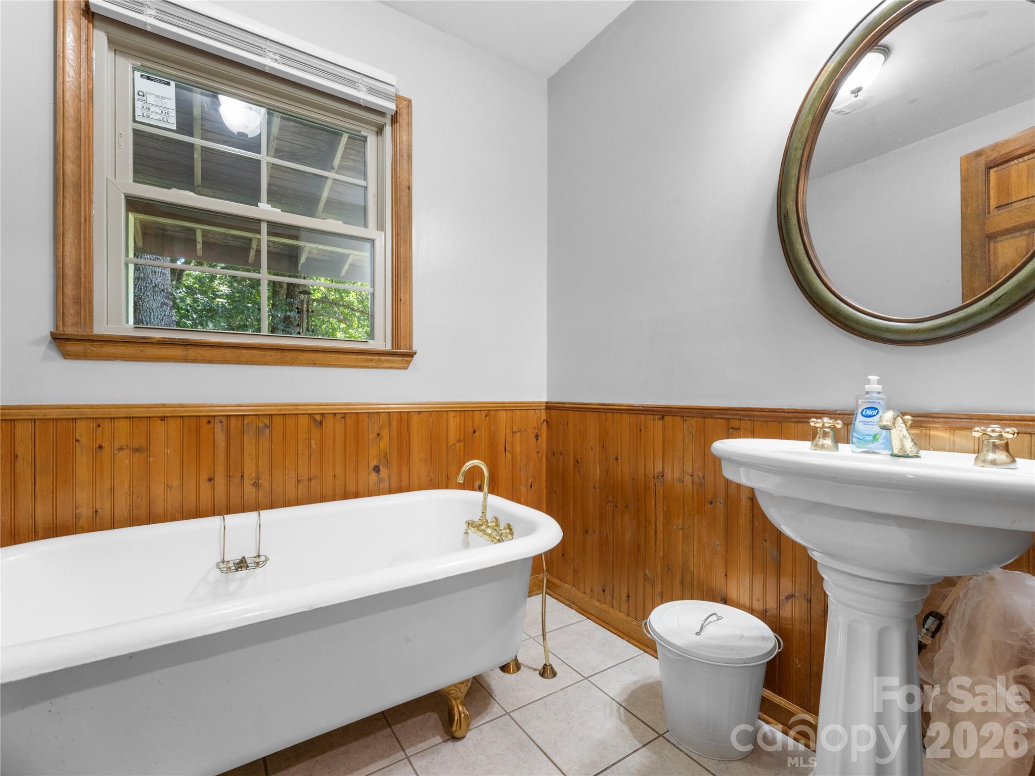 121 Churchill Downs Drive Property Photo 22