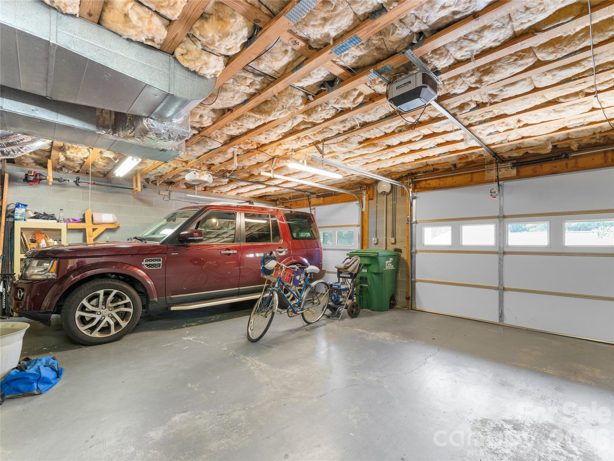 121 Churchill Downs Drive Property Photo 29