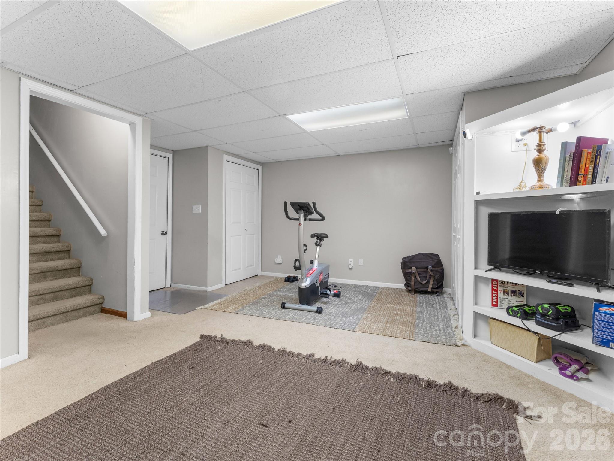 121 Churchill Downs Drive Property Photo 31