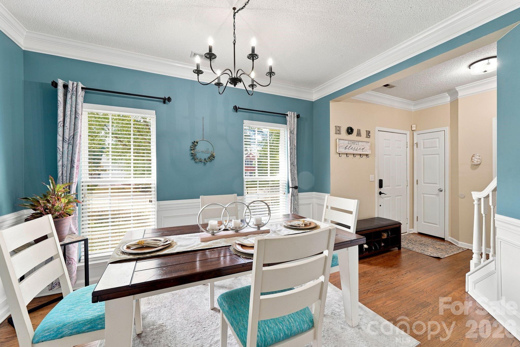 104 Oak Grove Court Property Photo 7