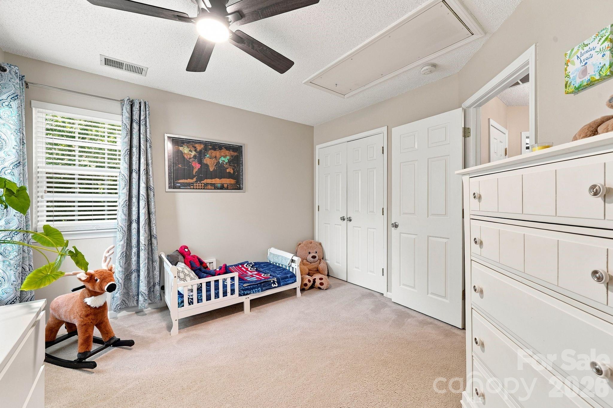104 Oak Grove Court Property Photo 28