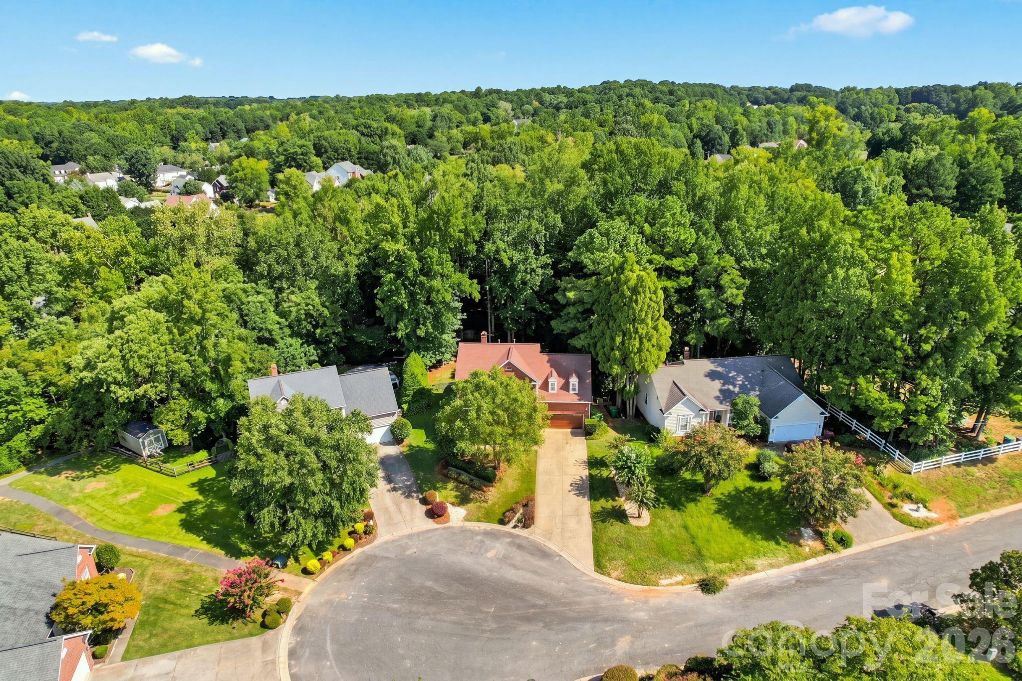 104 Oak Grove Court Property Photo 44