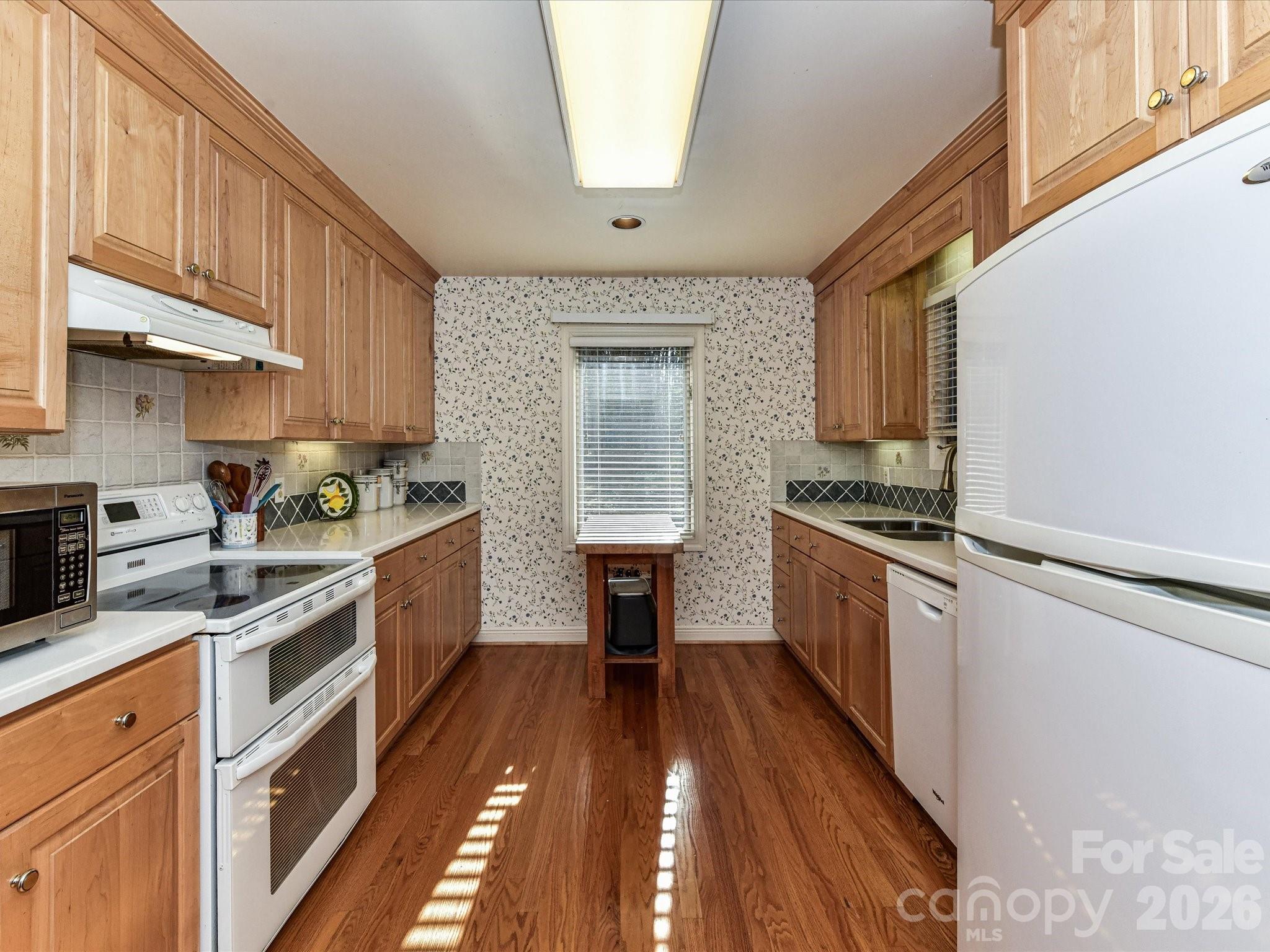 7769 Dellinger Road Property Photo 9