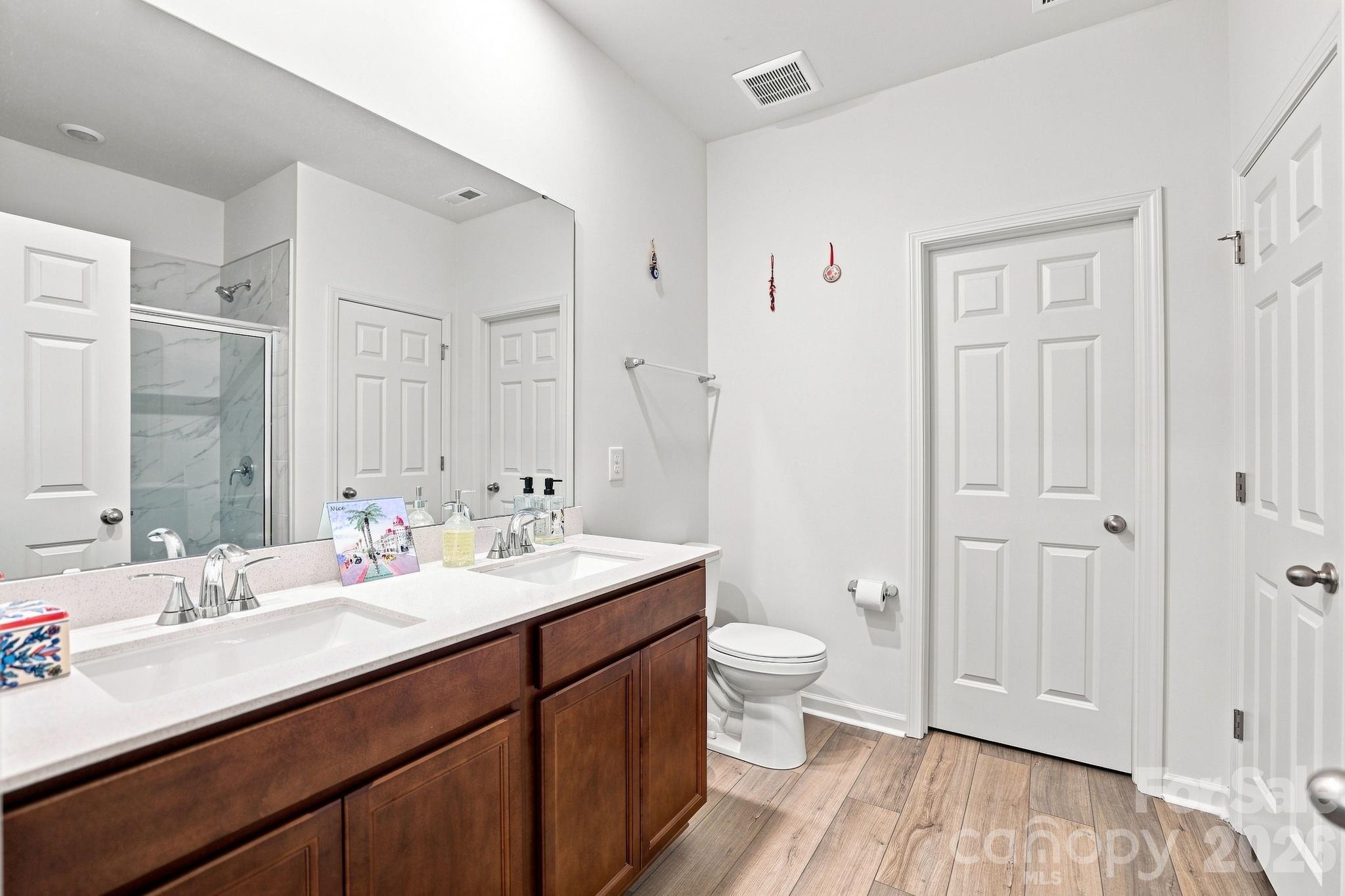 4465 Family Trail Drive Property Photo 13