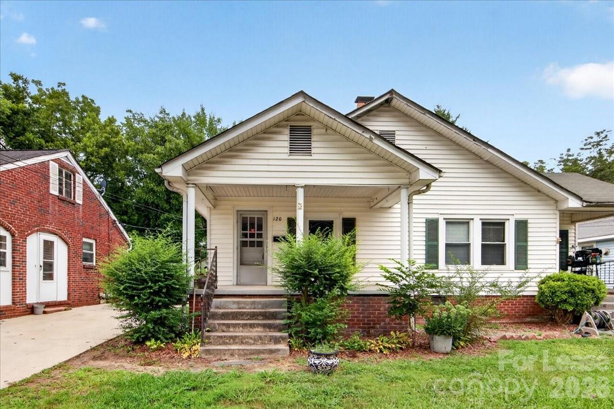 120 Freeze Avenue Property Photo 1