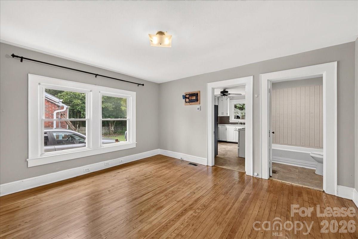 120 Freeze Avenue Property Photo 3
