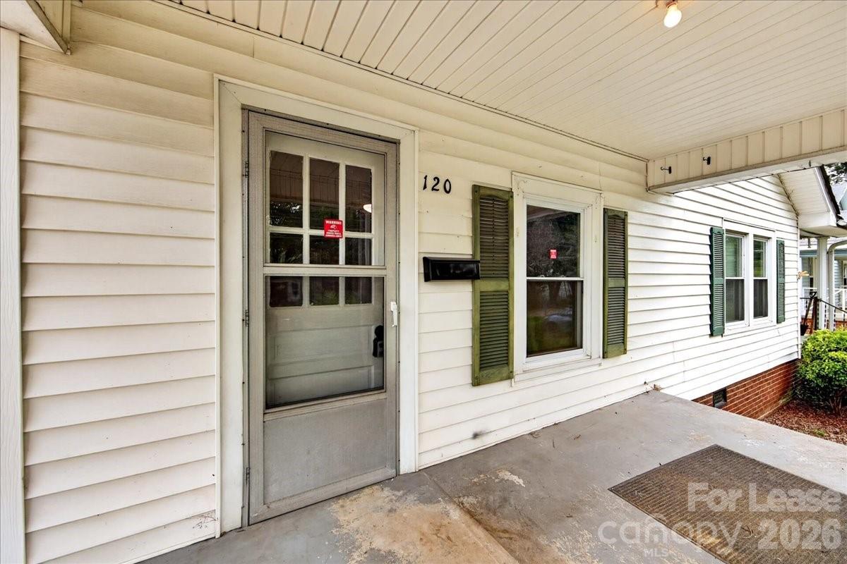 120 Freeze Avenue Property Photo 4
