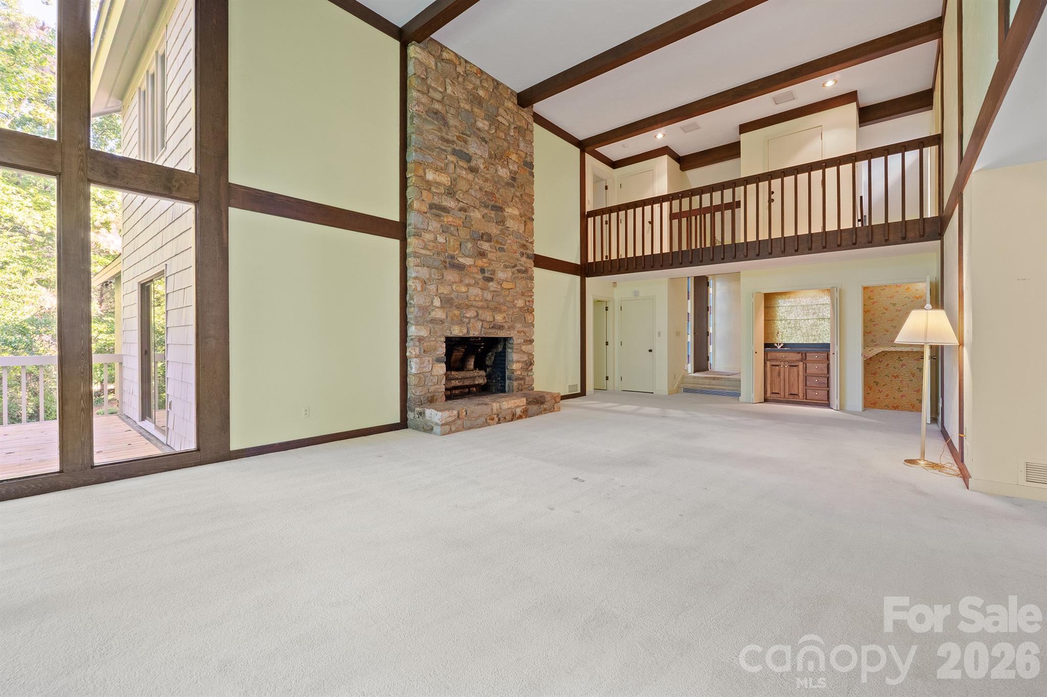 955 19th Avenue Property Photo 7