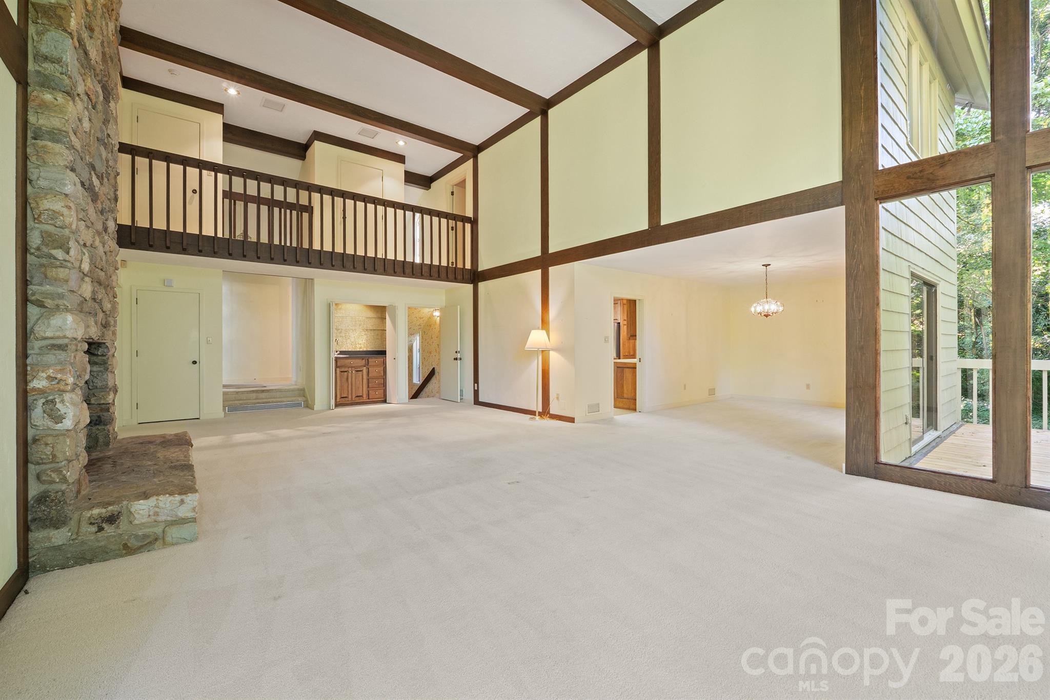 955 19th Avenue Property Photo 8