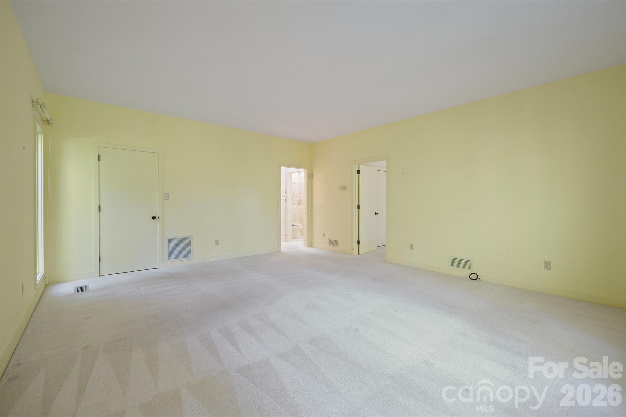 955 19th Avenue Property Photo 23
