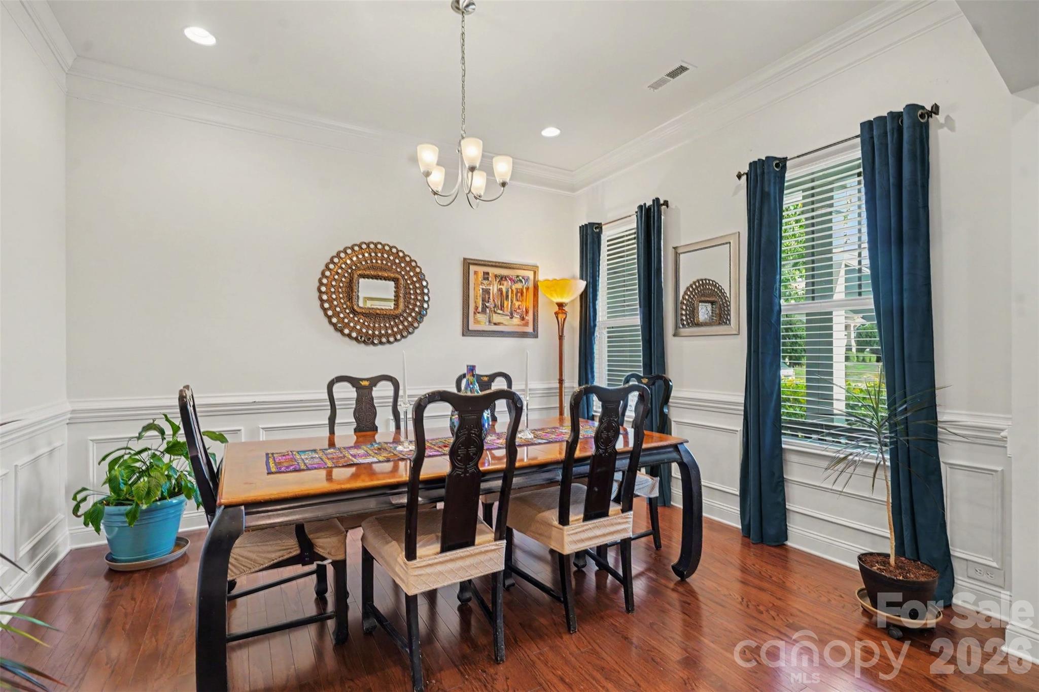 1613 Painted Horse Drive Property Photo 2