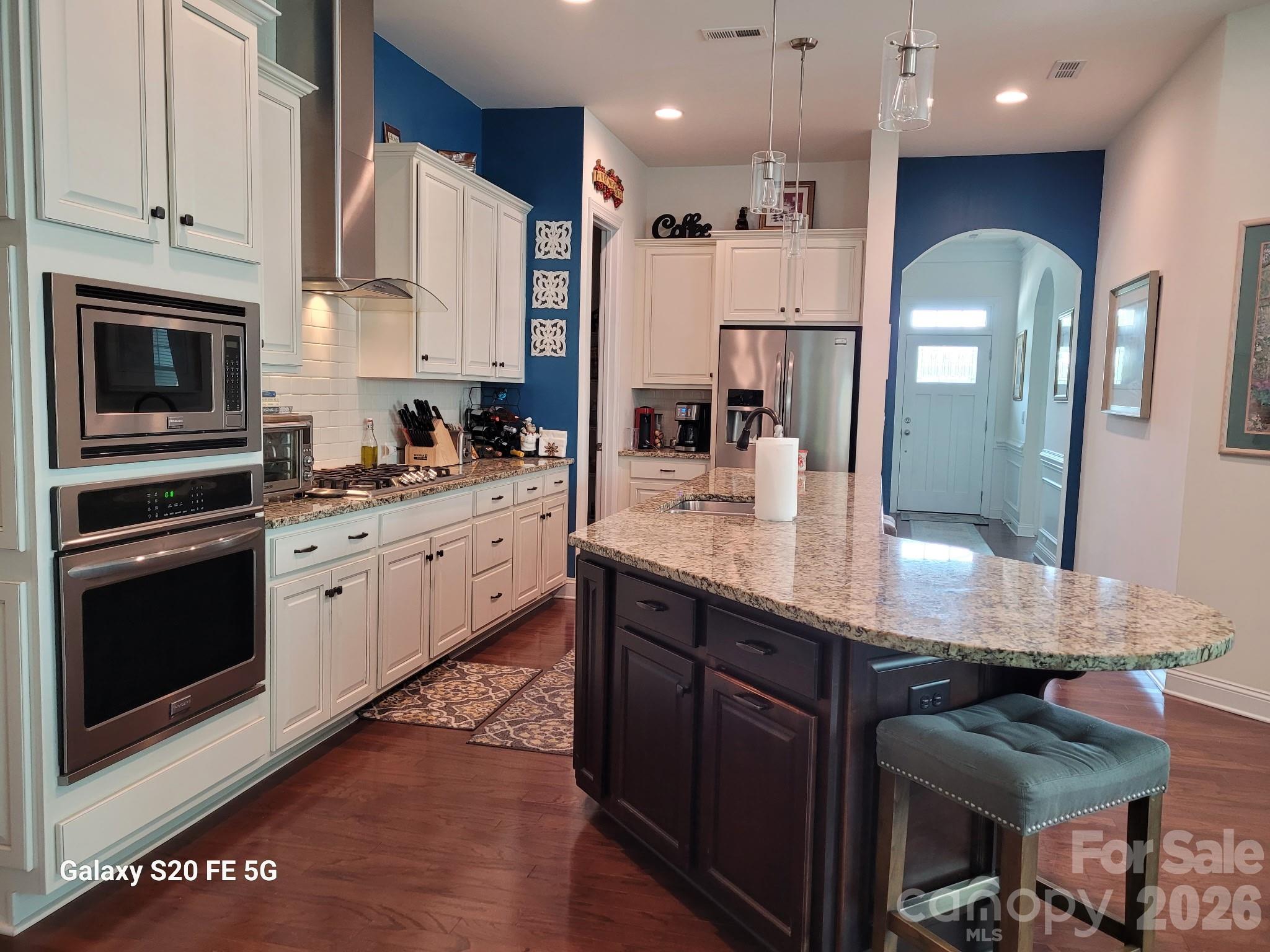 1613 Painted Horse Drive Property Photo 3