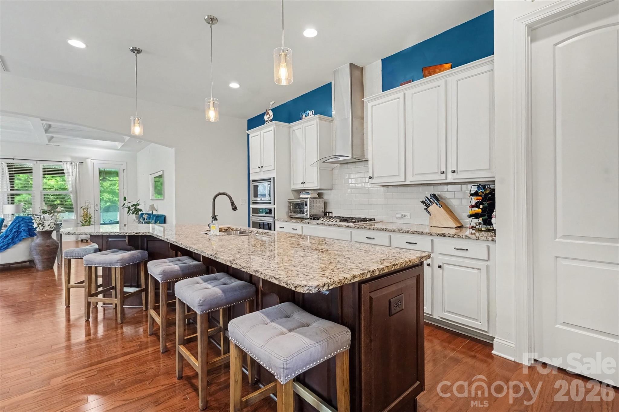 1613 Painted Horse Drive Property Photo 4