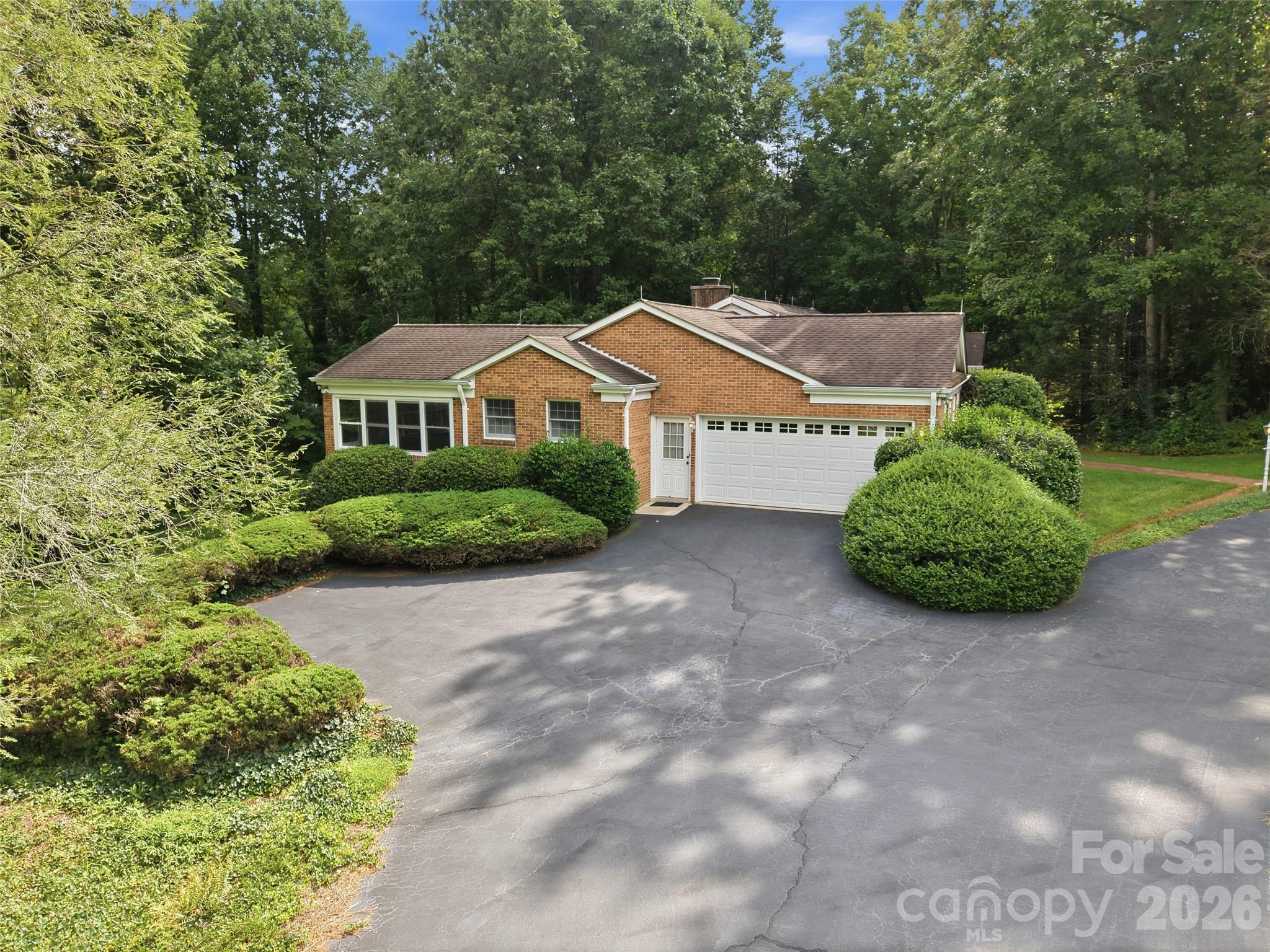 12 Legendary Road Property Photo 9