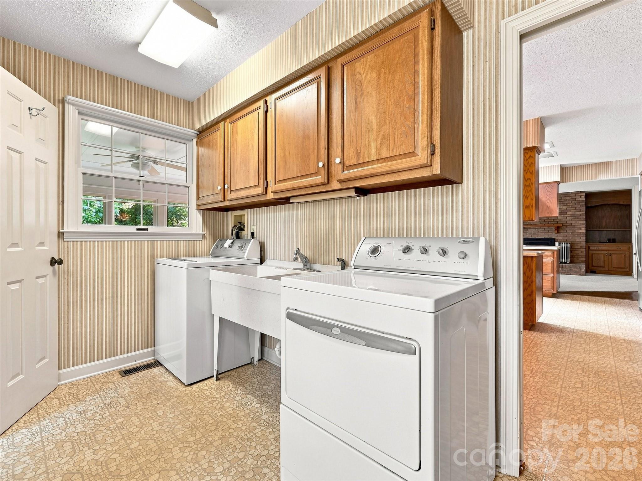 12 Legendary Road Property Photo 28