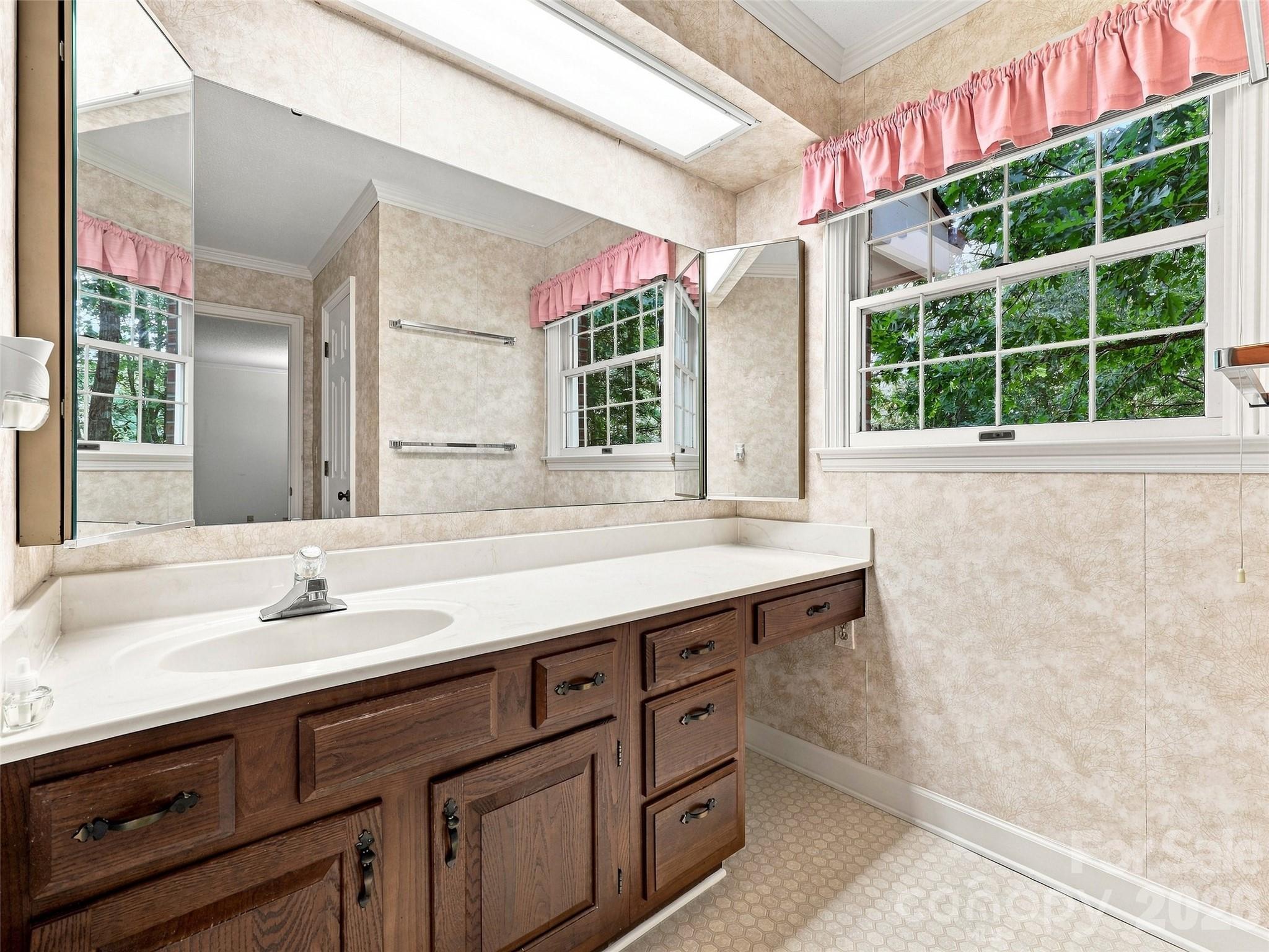 12 Legendary Road Property Photo 41