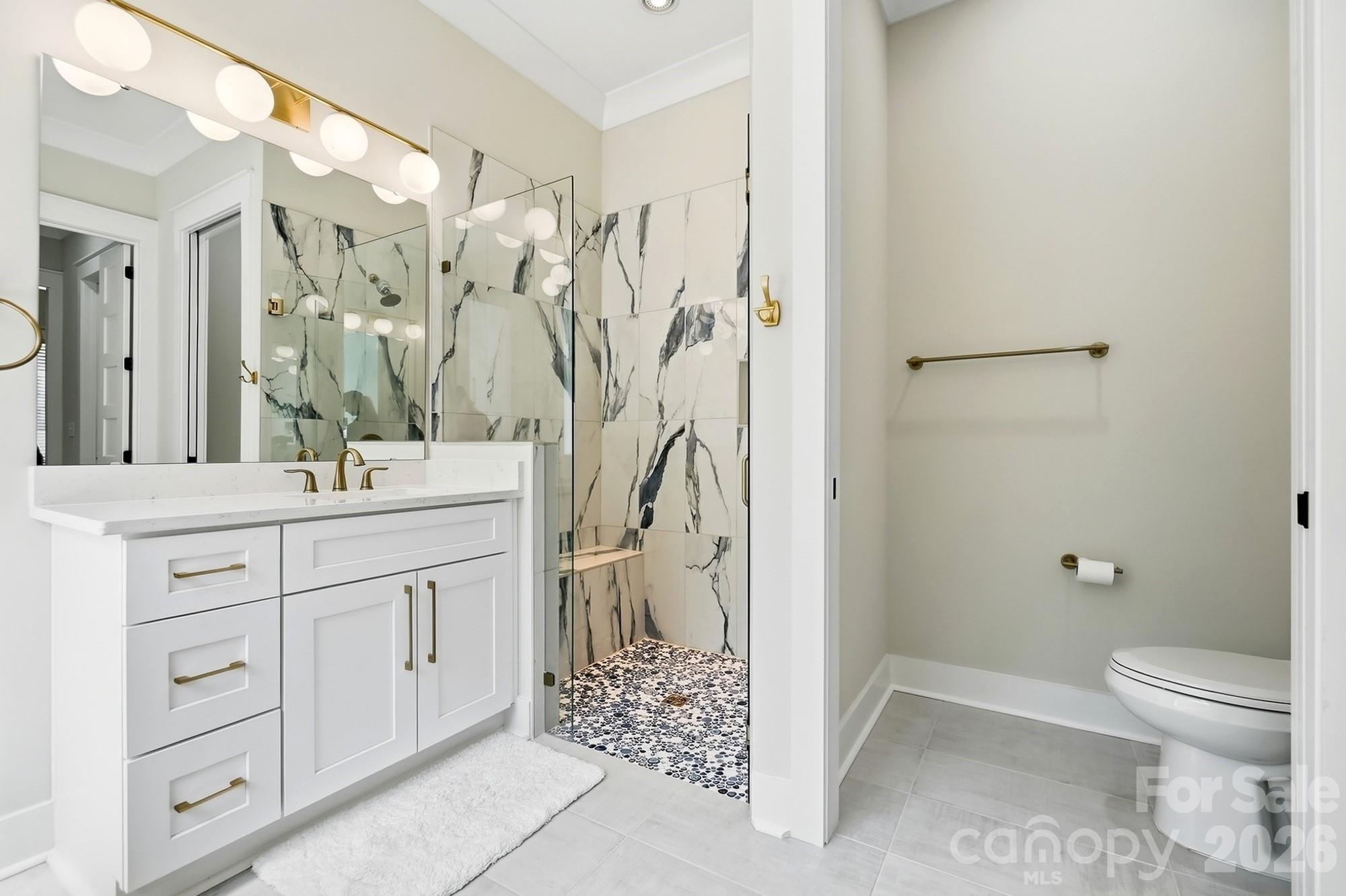 369 Sunderland Road Property Photo 21