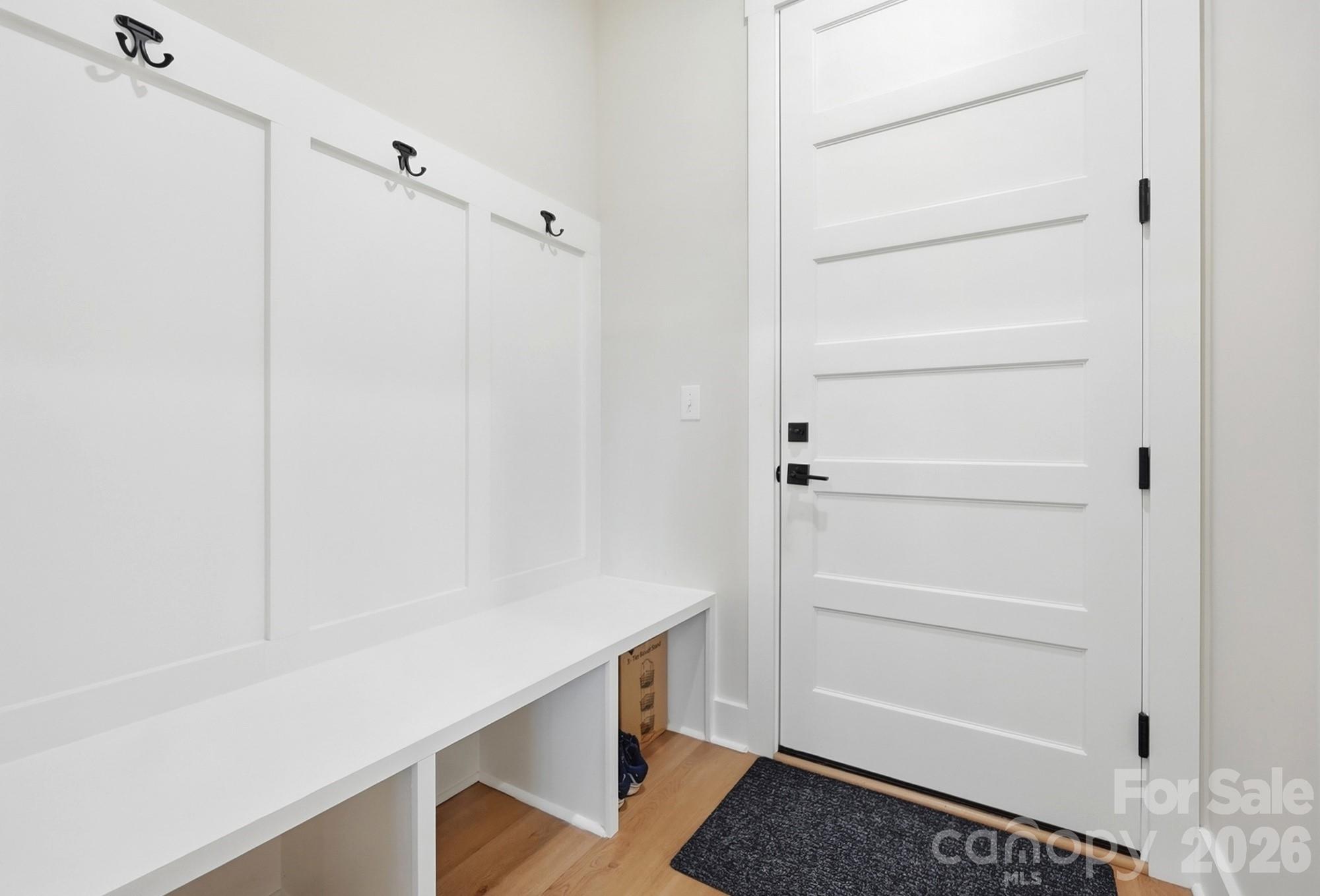 369 Sunderland Road Property Photo 29