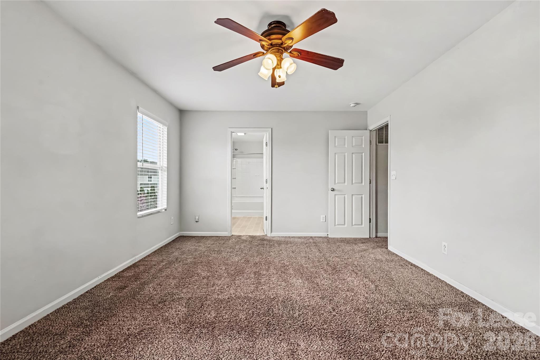 4420475 Property Photo 20