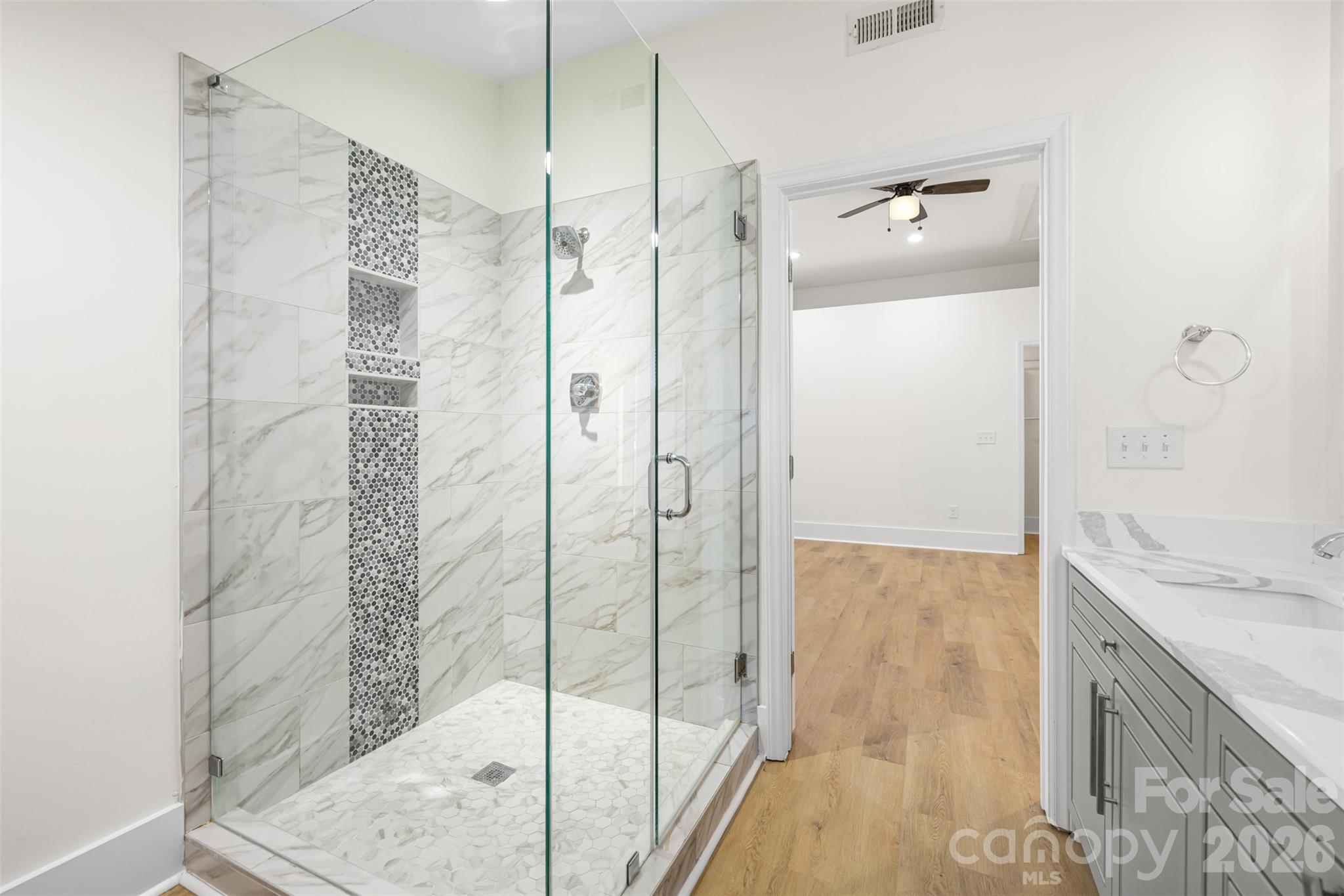 4309 Hovis Road Property Photo 10