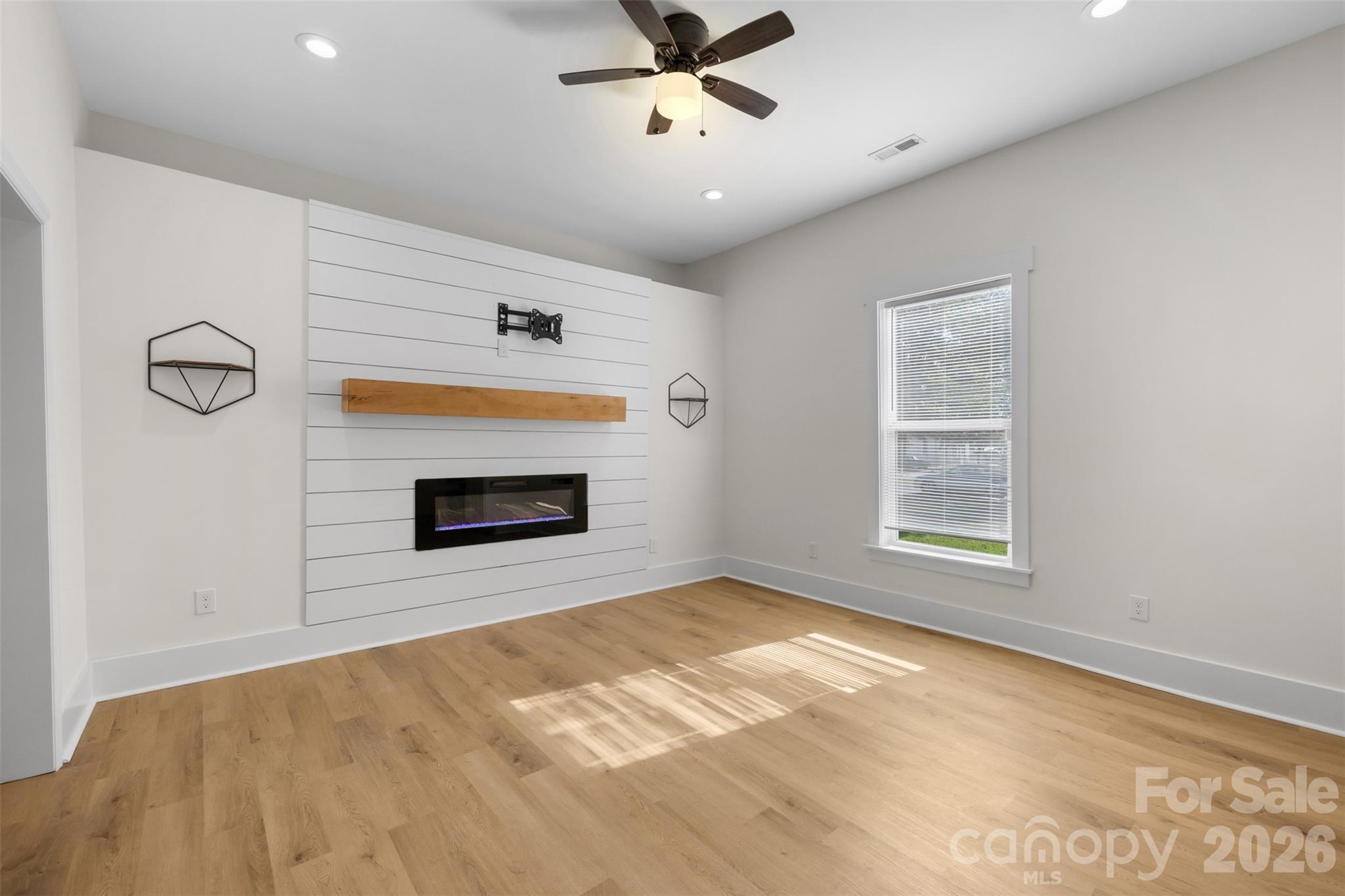 4309 Hovis Road Property Photo 13
