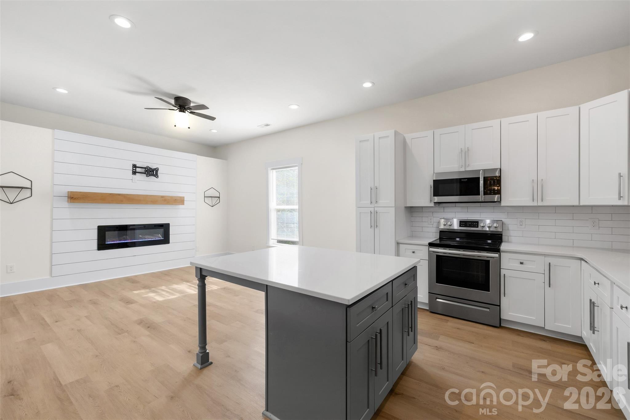 4309 Hovis Road Property Photo 16