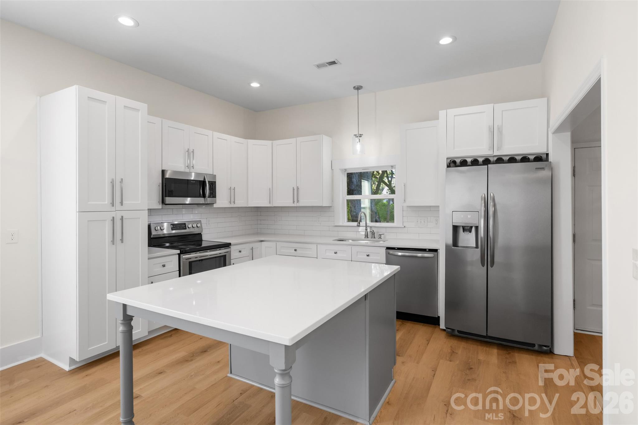 4309 Hovis Road Property Photo 17