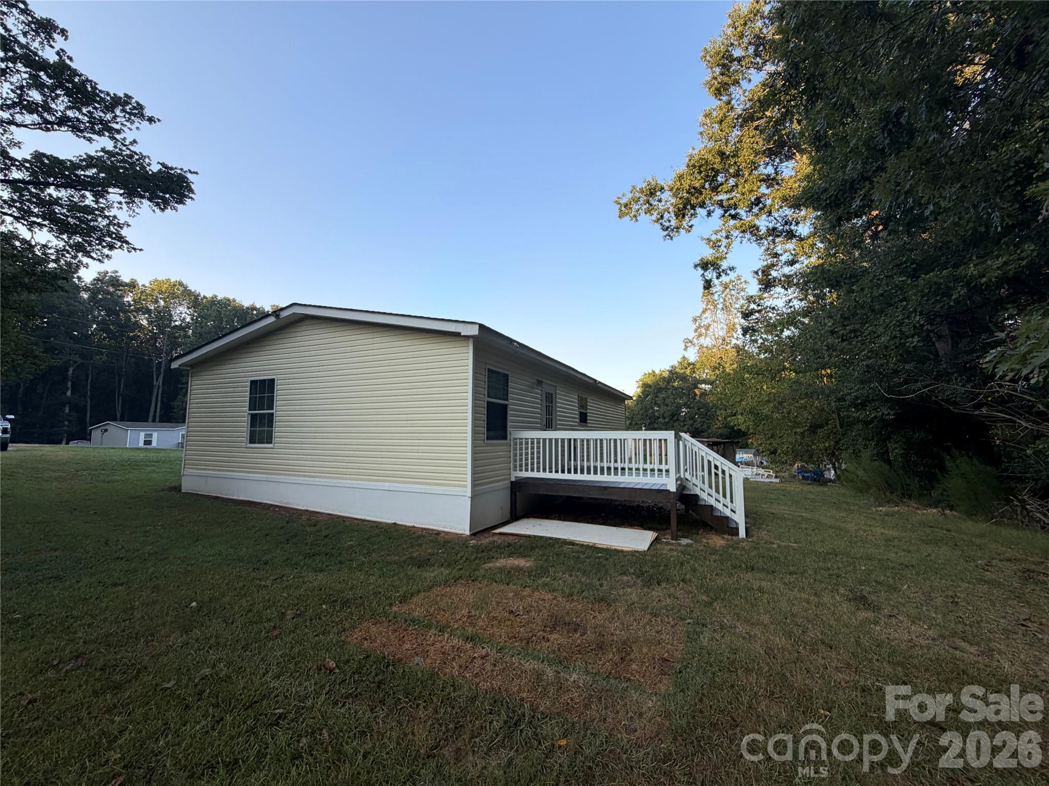 114 Carroll Drive Property Photo 7