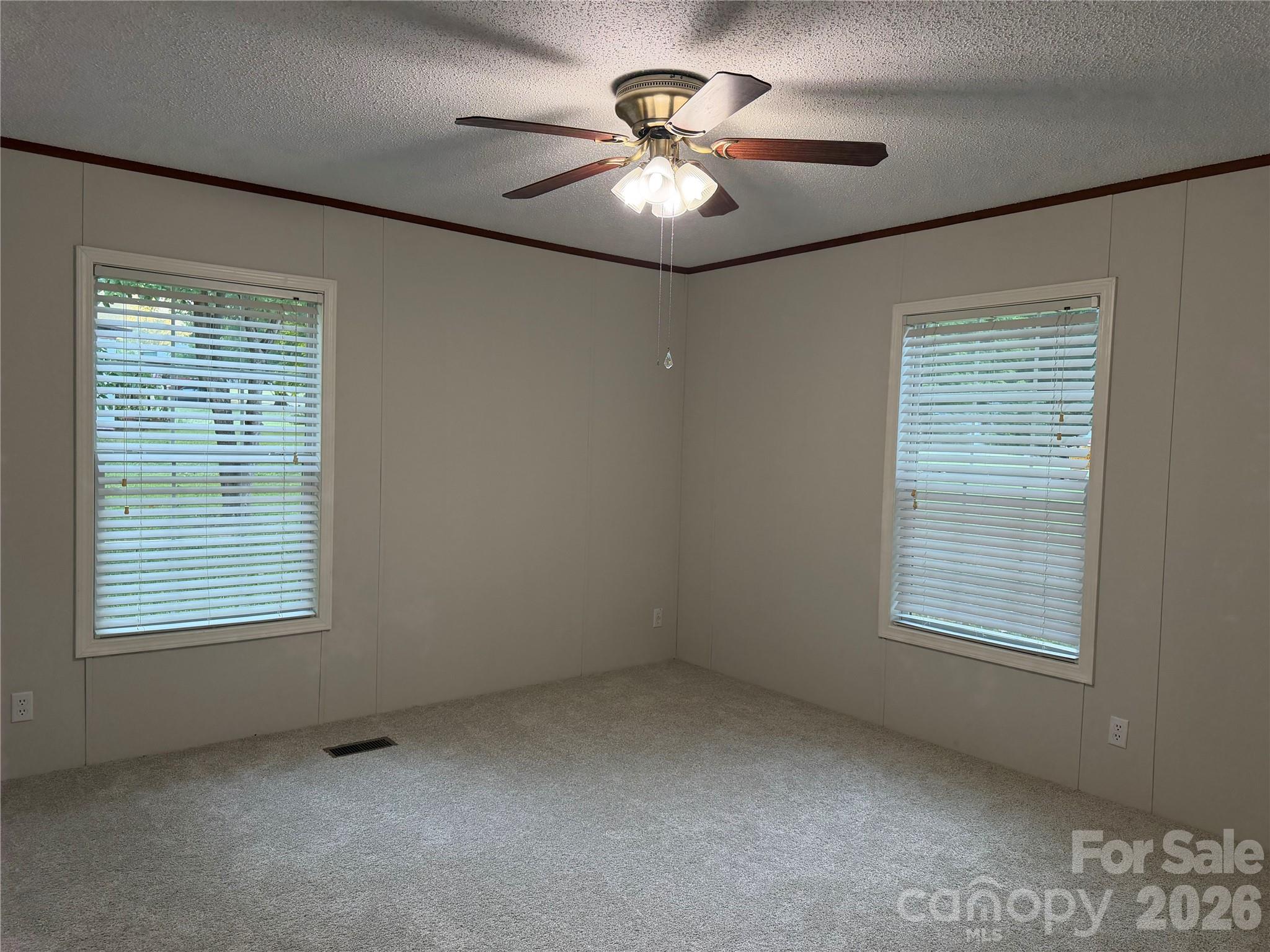 114 Carroll Drive Property Photo 11