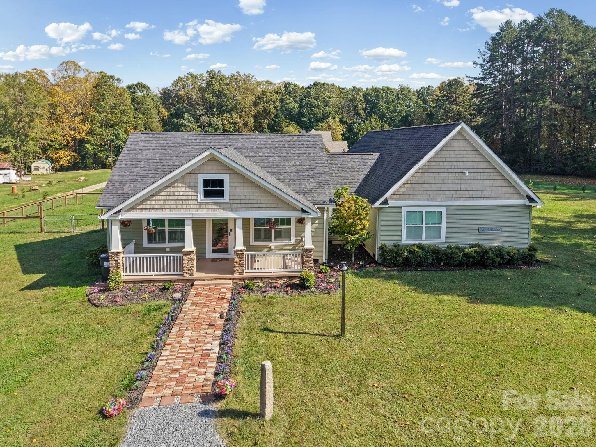 1360 Standing Oak Drive Property Photo 1