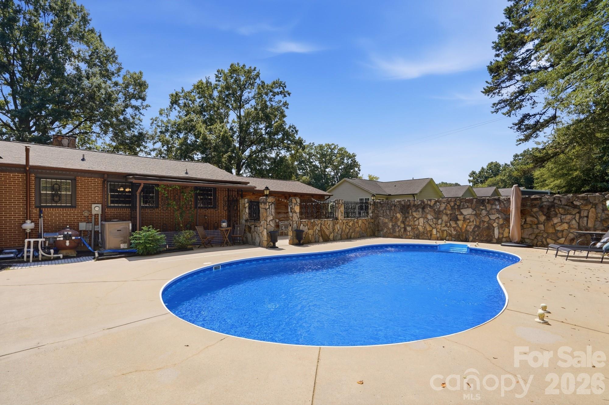 1471 Ontario Drive Property Photo 37