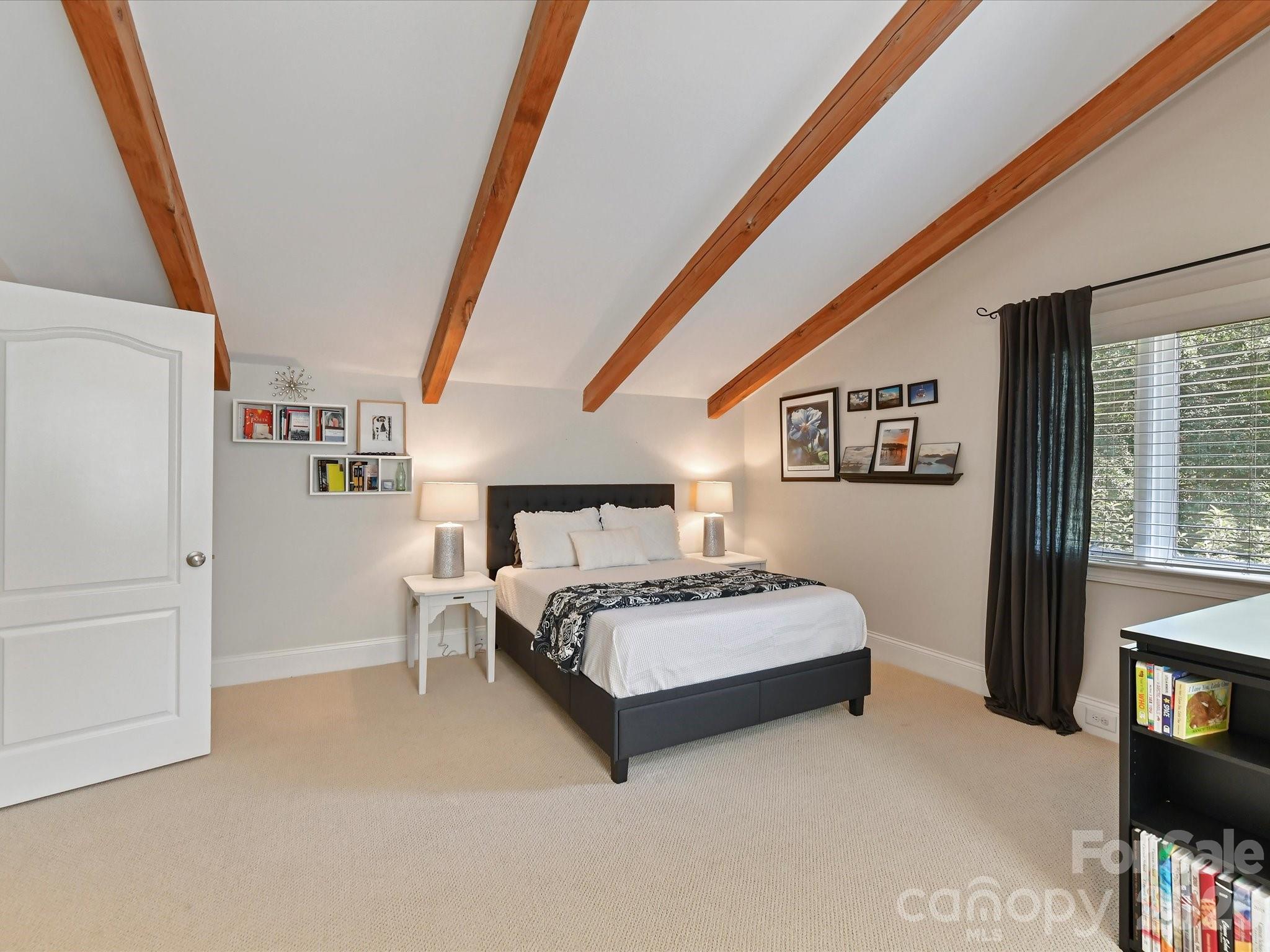 16211 Terry Lane Property Photo 25