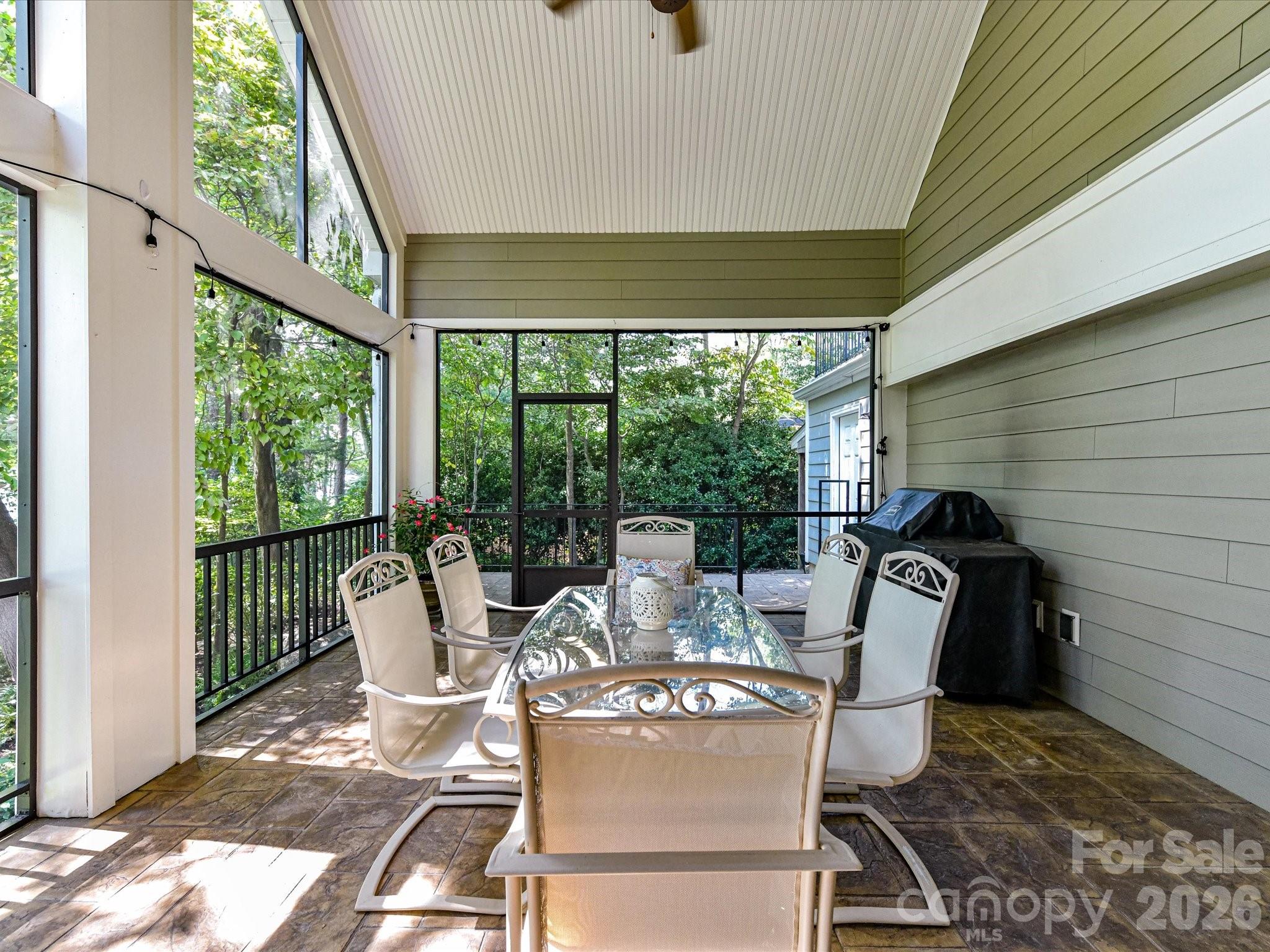 16211 Terry Lane Property Photo 33