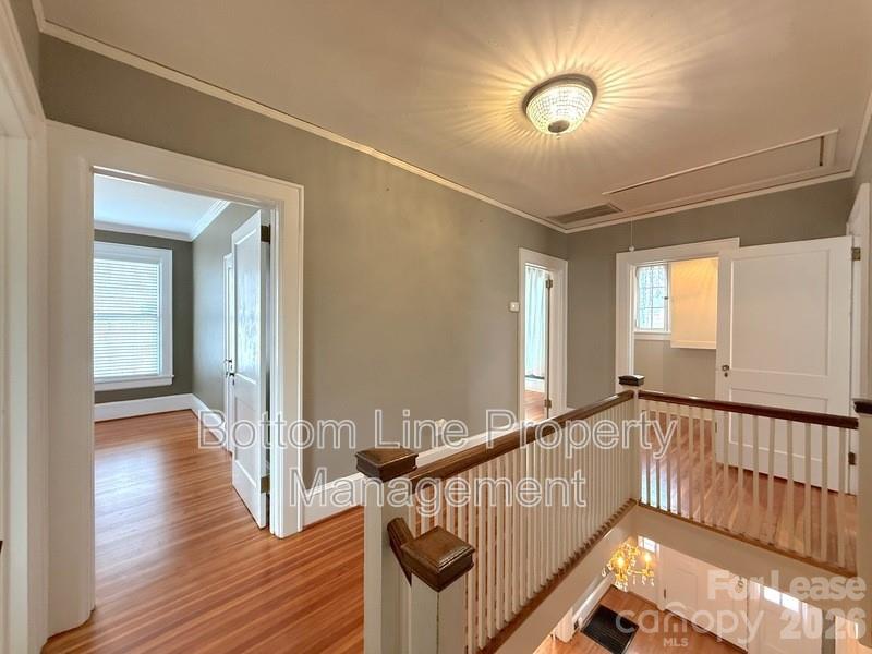 613 S York Street Property Photo 19