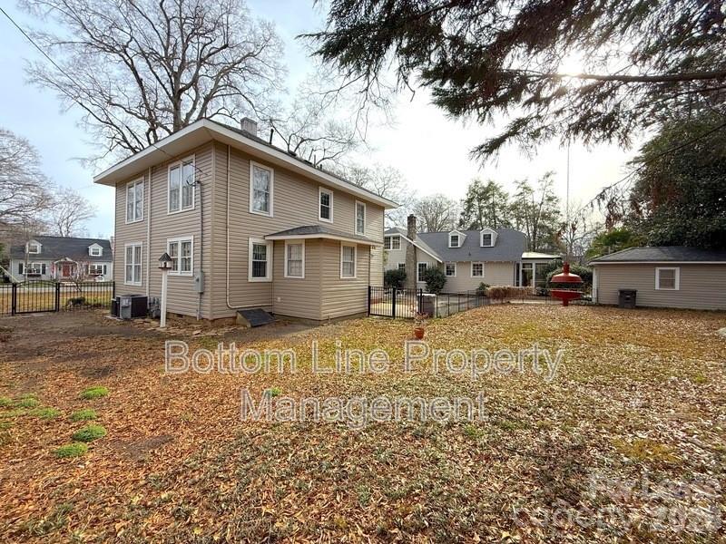 613 S York Street Property Photo 36