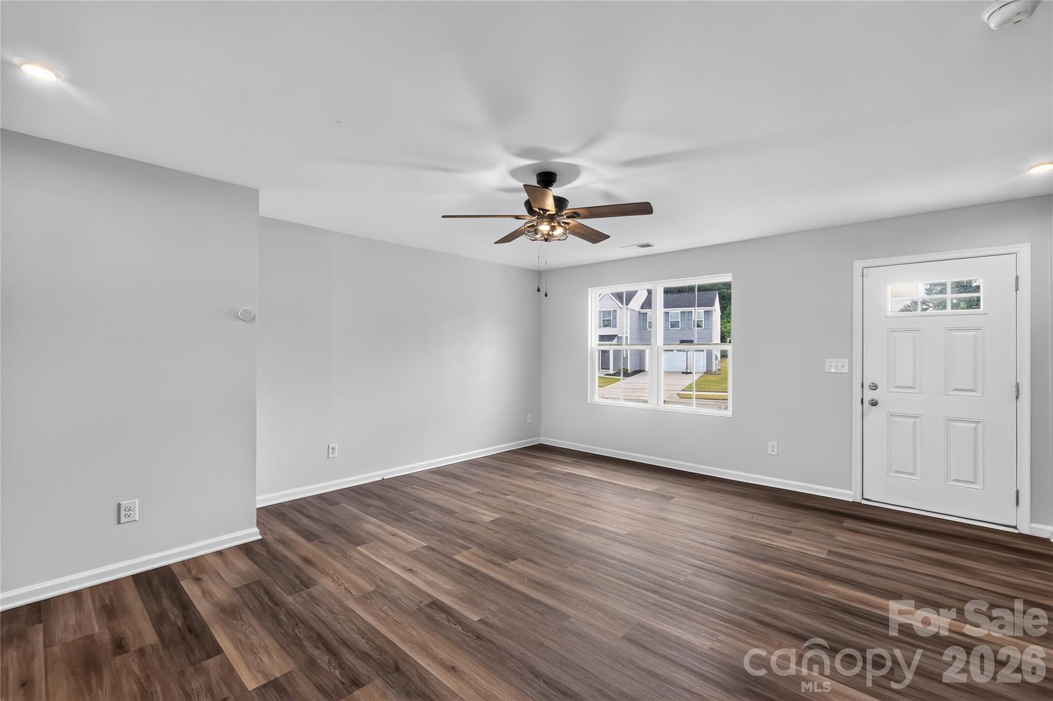 5812 Camp Court Property Photo 2