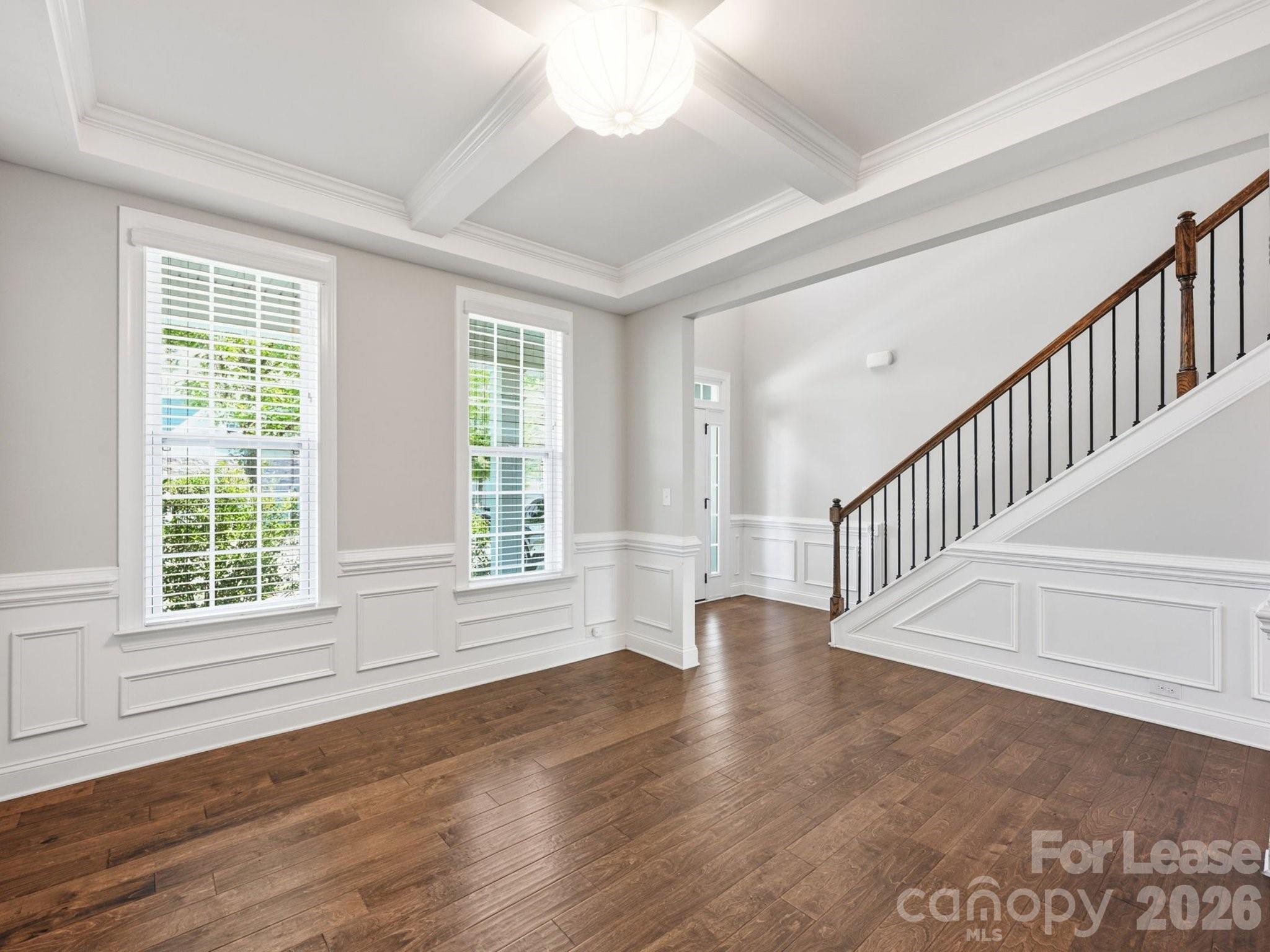 127 Tomahawk Drive Property Photo 3
