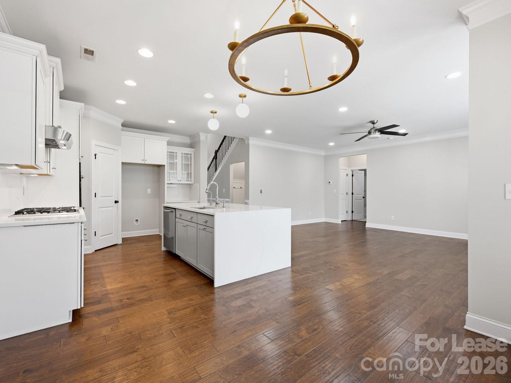 127 Tomahawk Drive Property Photo 8