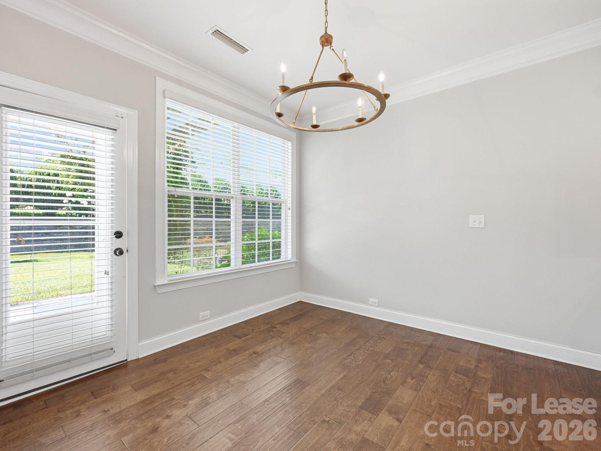 127 Tomahawk Drive Property Photo 9