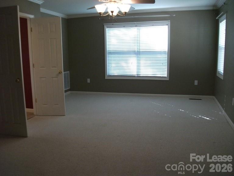 10115 Elmsbrook Lane Property Photo 11