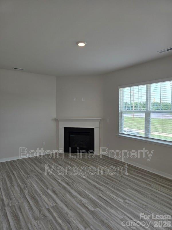 549 Blackpool Court Property Photo 13