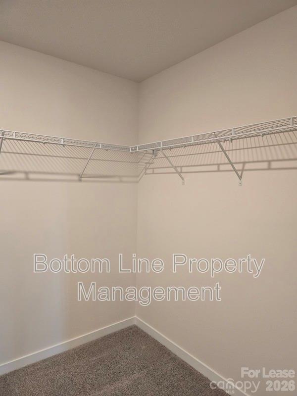 549 Blackpool Court Property Photo 24