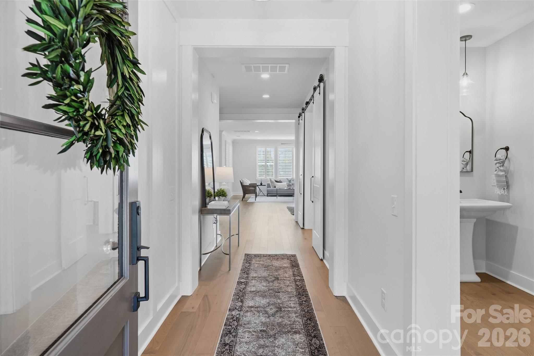 6083 Holden Court Property Photo 3