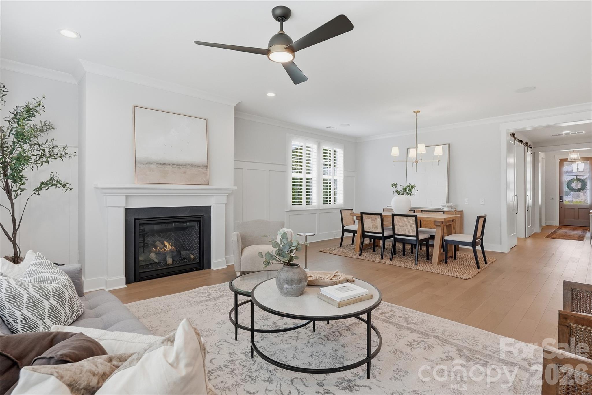 6083 Holden Court Property Photo 17